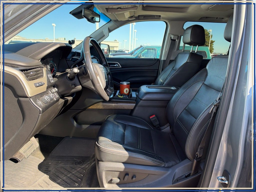 Used 2018 GMC Yukon XL Denali w/ Denali Ultimate Package AWD/4WD image 2