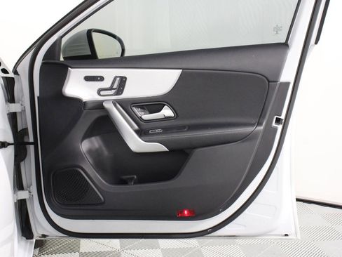 Used 2021 Mercedes-Benz A 220 image 21