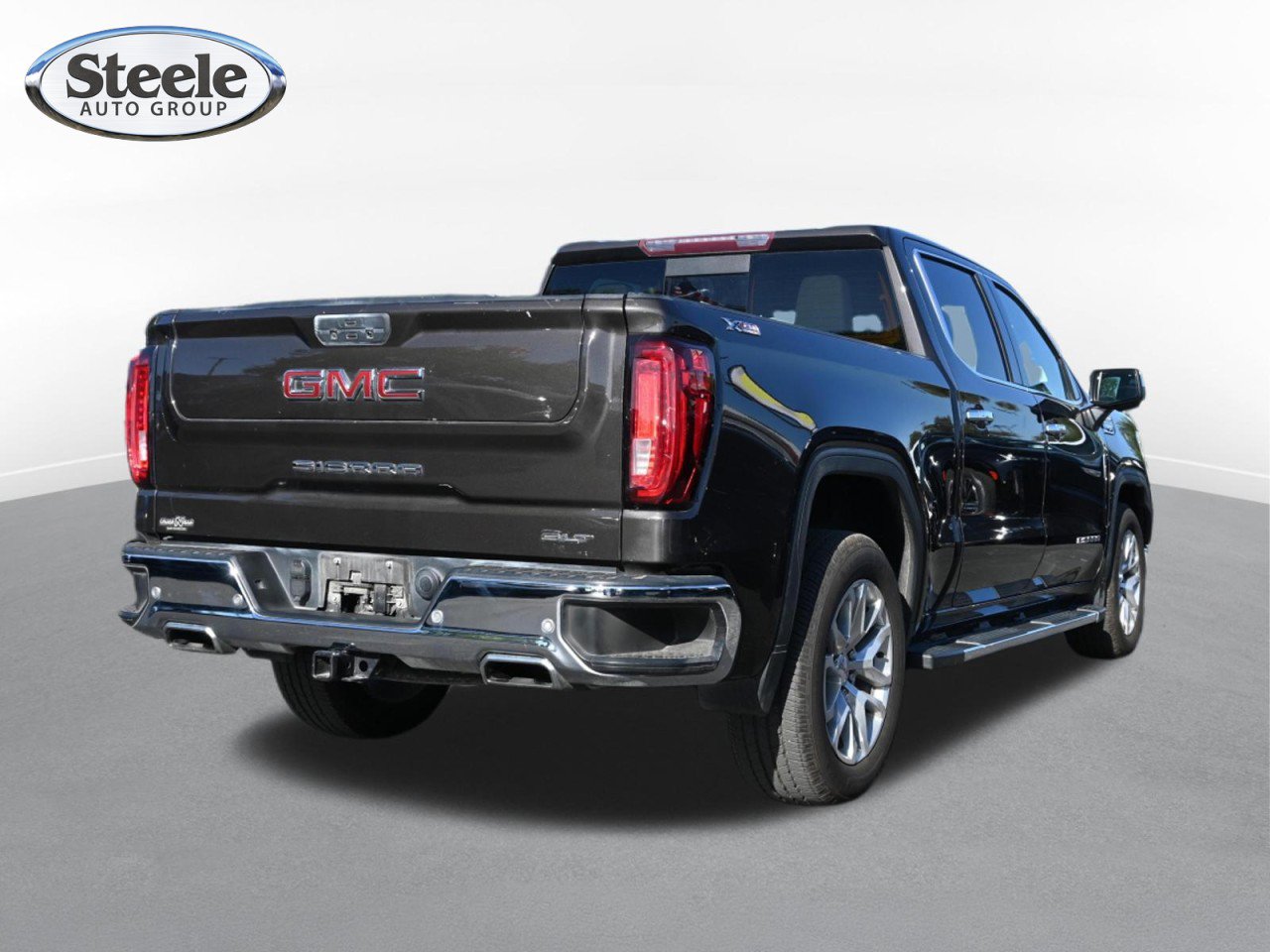Used 2022 GMC Sierra 1500 SLT AWD/4WD image 5