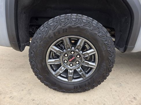 Certified 2024 GMC Sierra 1500 AT4X AWD/4WD image 26