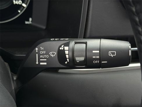 Used 2023 Mitsubishi Outlander SEL image 34