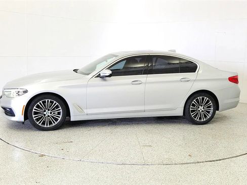 Used 2017 BMW 530i xDrive image 4