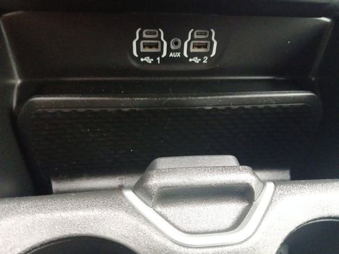 Used 2021 RAM 1500 Lone Star RWD image 6