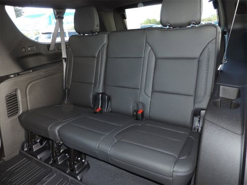 New 2026 GMC Yukon XL Denali w/ Sun & Power Step Package image 21