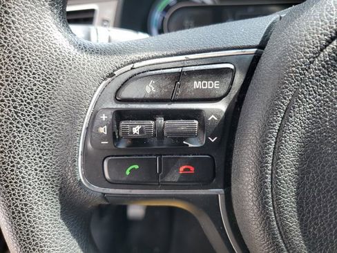 Used 2019 Kia Niro LX image 18