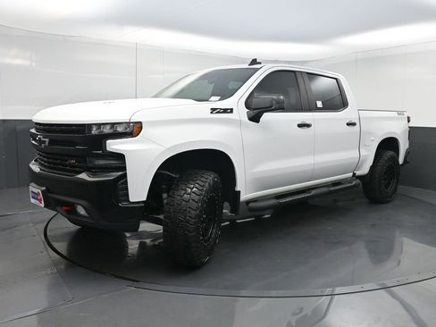 Used 2021 Chevrolet Silverado 1500 LT Trail Boss w/ Bed Protection Package AWD/4WD image 20