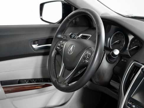 Used 2016 Acura TLX V6 SH-AWD w/ Technology Pkg image 24