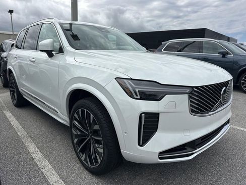 New 2026 Volvo XC90 T8 Ultra w/ Protection Package Premier AWD/4WD image 3