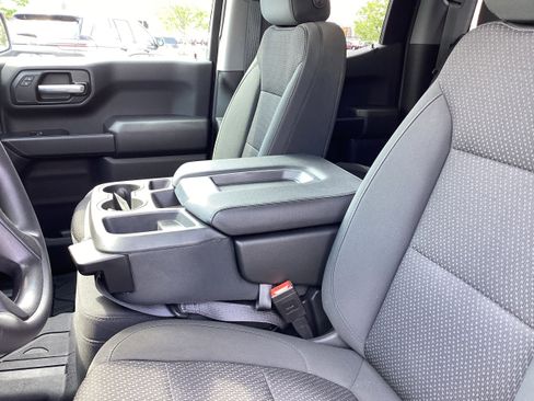 Used 2021 Chevrolet Silverado 1500 Custom AWD/4WD image 12