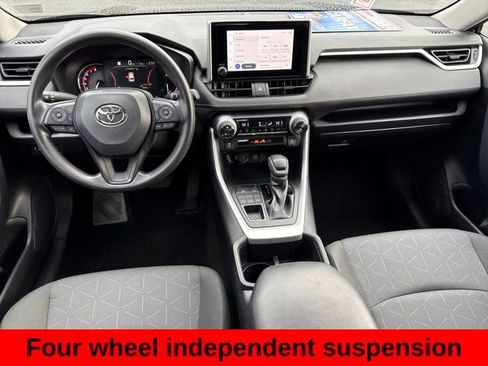 Used 2025 Toyota RAV4 XLE image 23