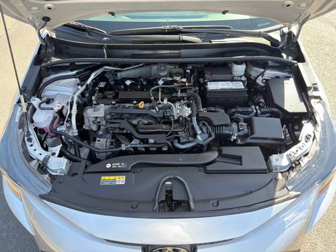 Used 2023 Toyota Corolla LE FWD image 18