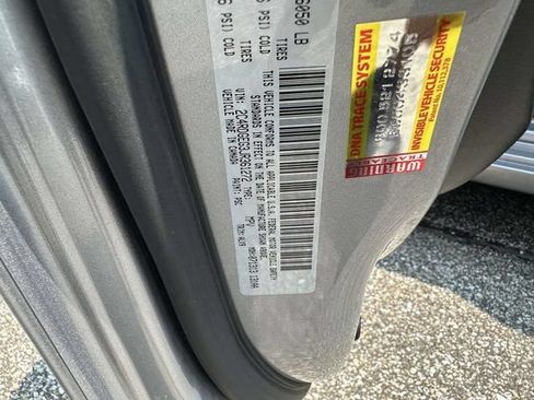 Used 2018 Dodge Grand Caravan GT FWD image 31