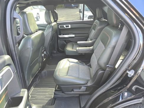 Used 2022 Ford Explorer Timberline image 6
