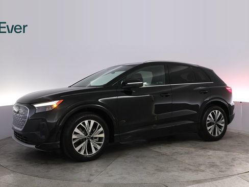 Used 2023 Audi Q4 e-tron Premium Plus w/ Premium Plus RWD image 18