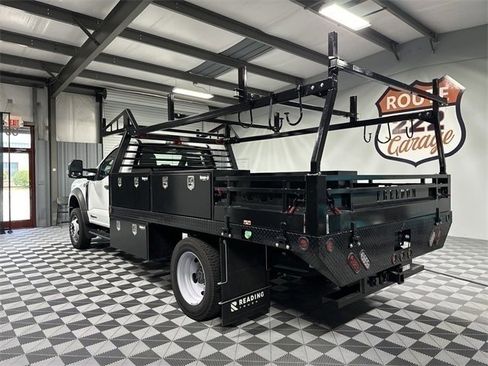 New 2023 Ford F550 4x4 Regular Cab Super Duty image 3