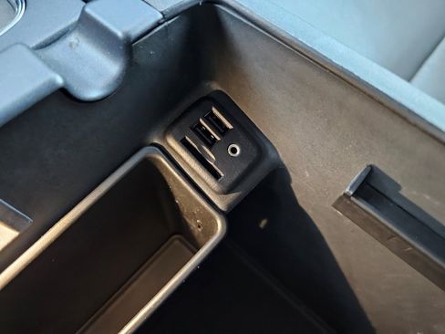 Used 2014 Chevrolet Silverado 1500 LTZ Z71 w/ LTZ Plus Package image 62