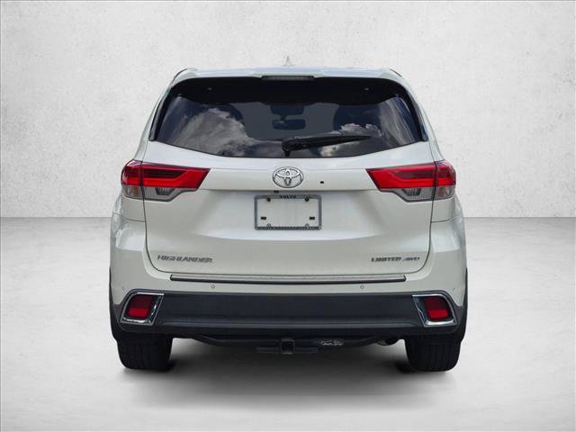 Used 2018 Toyota Highlander Limited AWD/4WD image 6