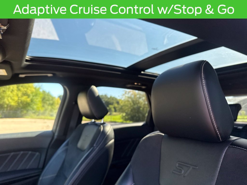 Used 2021 Ford Edge ST w/ Equipment Group 401A AWD/4WD image 18