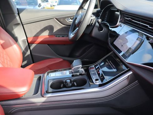 Used 2024 Audi SQ8 Prestige w/ Prestige Package image 13