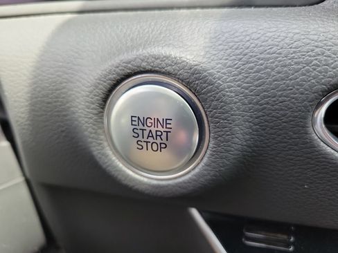 Certified 2022 Hyundai Sonata Limited FWD image 33