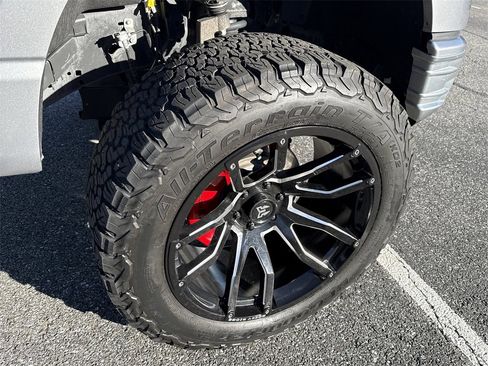 Used 2022 Ford F150 XLT w/ Equipment Group 302A High image 14