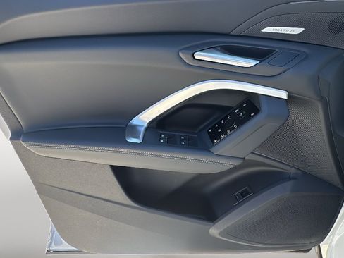 New 2026 Audi Q5 Premium AWD/4WD image 12