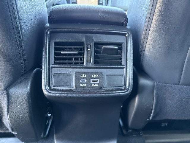 Used 2025 Subaru Forester Limited AWD/4WD image 39