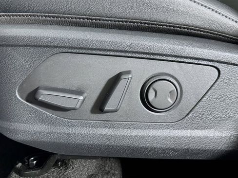 New 2026 Kia Sportage EX image 18