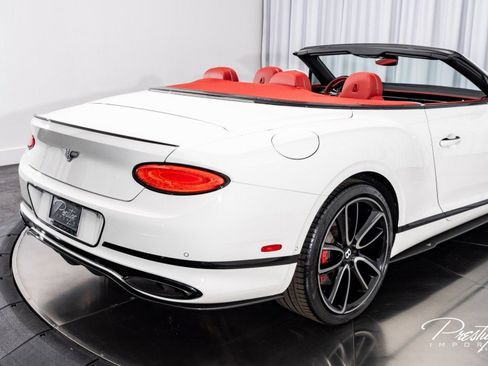 Used 2020 Bentley Continental GT First Edition image 28
