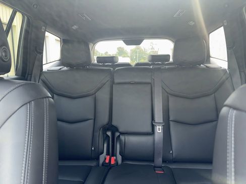 Certified 2024 Cadillac XT6 Luxury FWD image 15