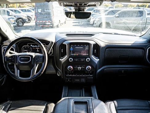 Used 2020 GMC Sierra 2500 Denali w/ Denali Ultimate Package image 13