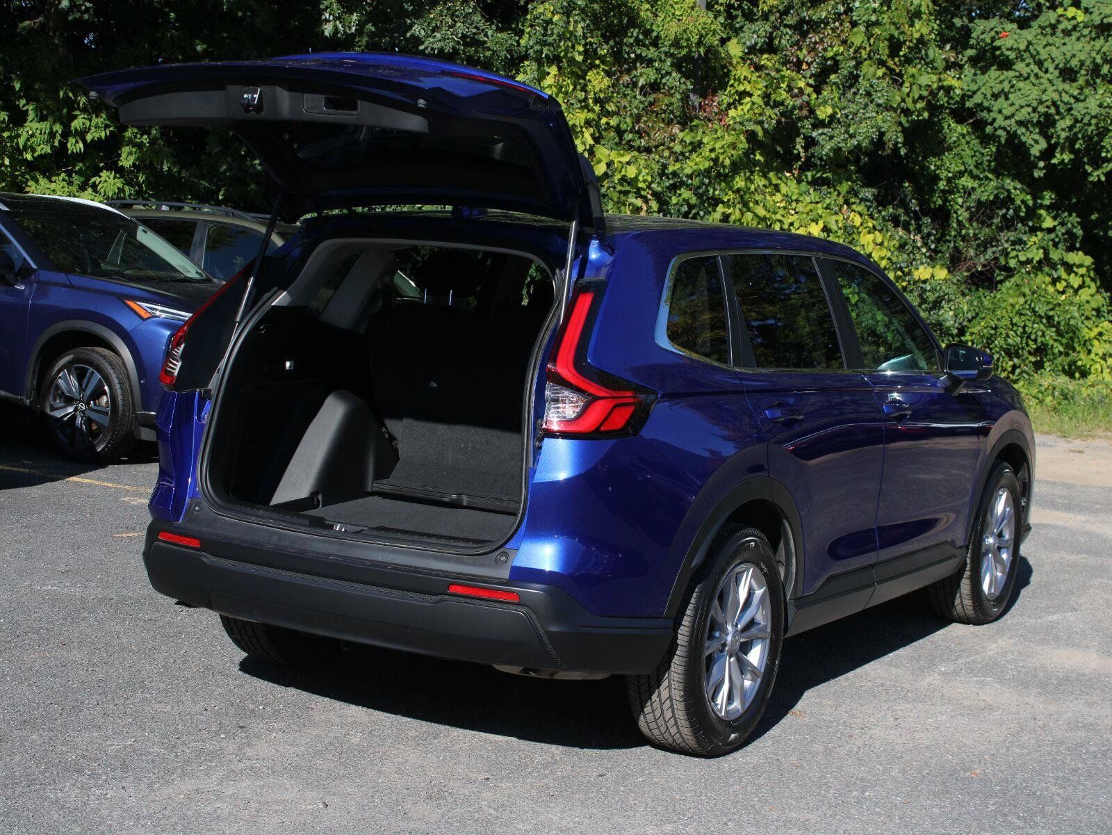 Used 2024 Honda CR-V EX image 7