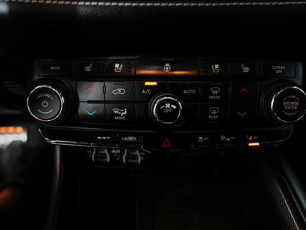 Used 2022 Dodge Durango SRT w/ Black Package AWD/4WD image 18