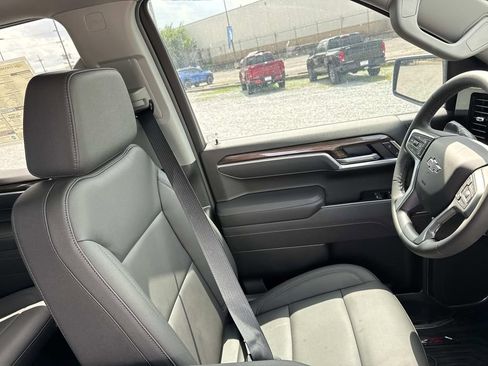 New 2026 Chevrolet Silverado 1500 RST AWD/4WD image 11