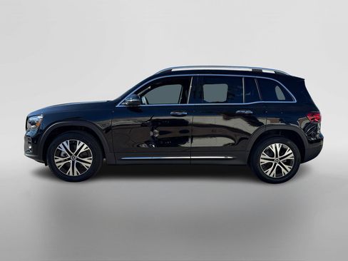 New 2025 Mercedes-Benz GLB 250 image 2