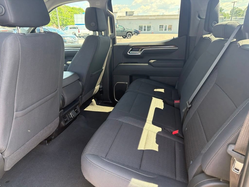 Used 2026 Chevrolet Silverado 1500 RST AWD/4WD image 24