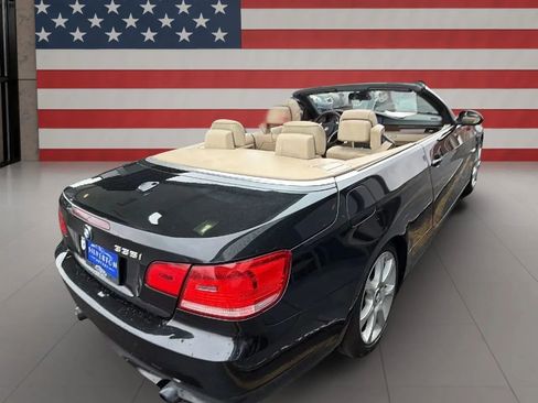 Used 2009 BMW 335i Convertible w/ Premium Pkg image 12