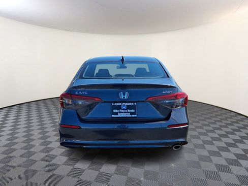 Used 2023 Honda Civic Sport image 6