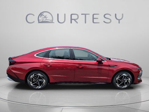 New 2026 Hyundai Sonata SEL FWD image 6