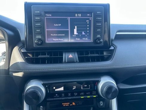 Used 2019 Toyota RAV4 LE w/ All Weather Liner Package AWD/4WD image 18