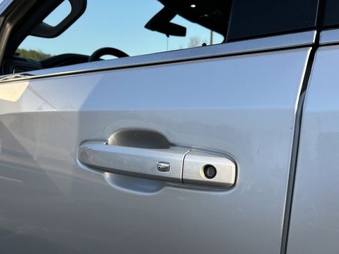 Used 2020 GMC Sierra 1500 SLE w/ SLE Value Package image 26