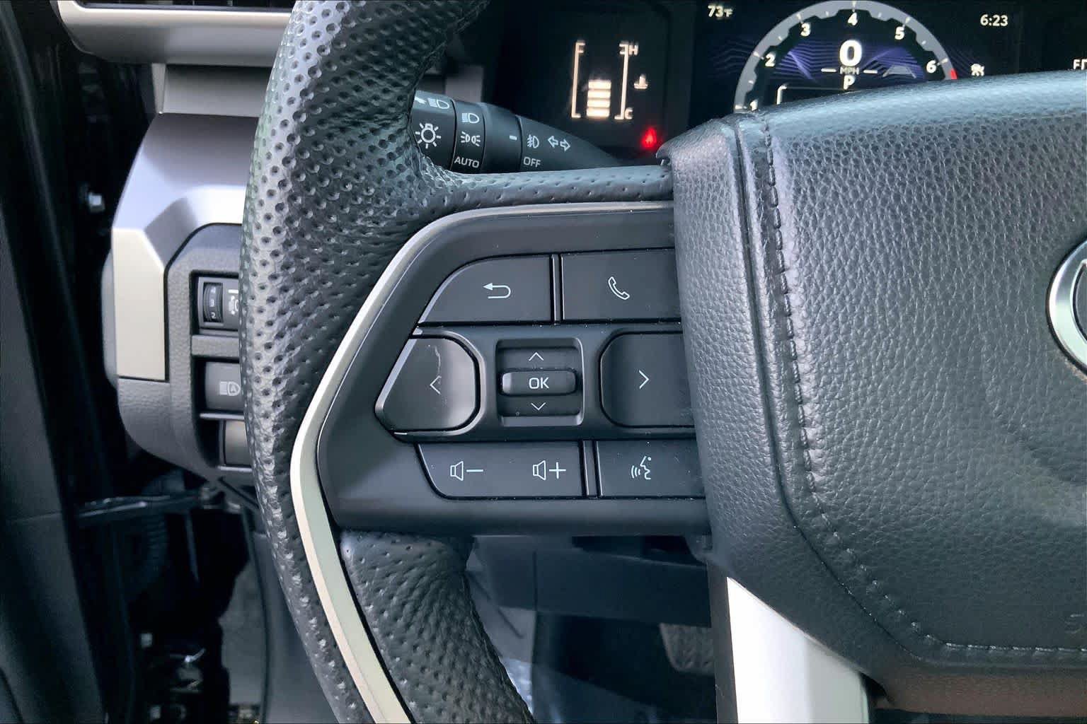 Used 2024 Toyota Tacoma SR5 AWD/4WD image 21