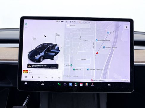 Used 2024 Tesla Model Y Long Range AWD/4WD image 4