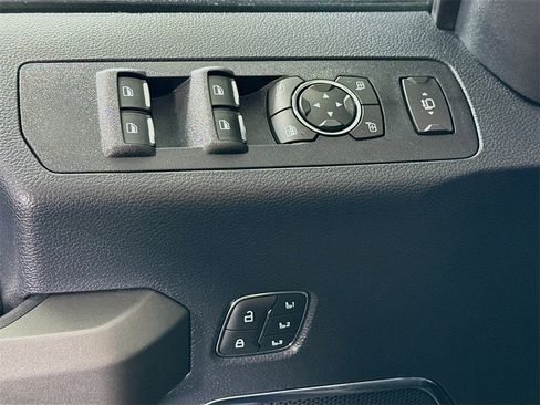 Used 2022 Ford F450 Platinum w/ FX4 Off-Road Package image 25