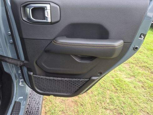 New 2026 Jeep Wrangler Unlimited Sahara AWD/4WD image 29
