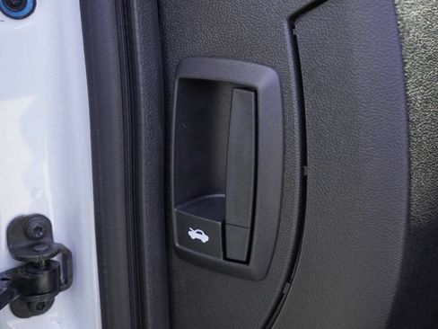 New 2026 RAM ProMaster 1500 w/ Safety Group FWD image 10