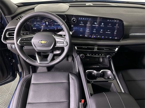 New 2026 Chevrolet Traverse LT w/ Sun and Wheel Package image 21