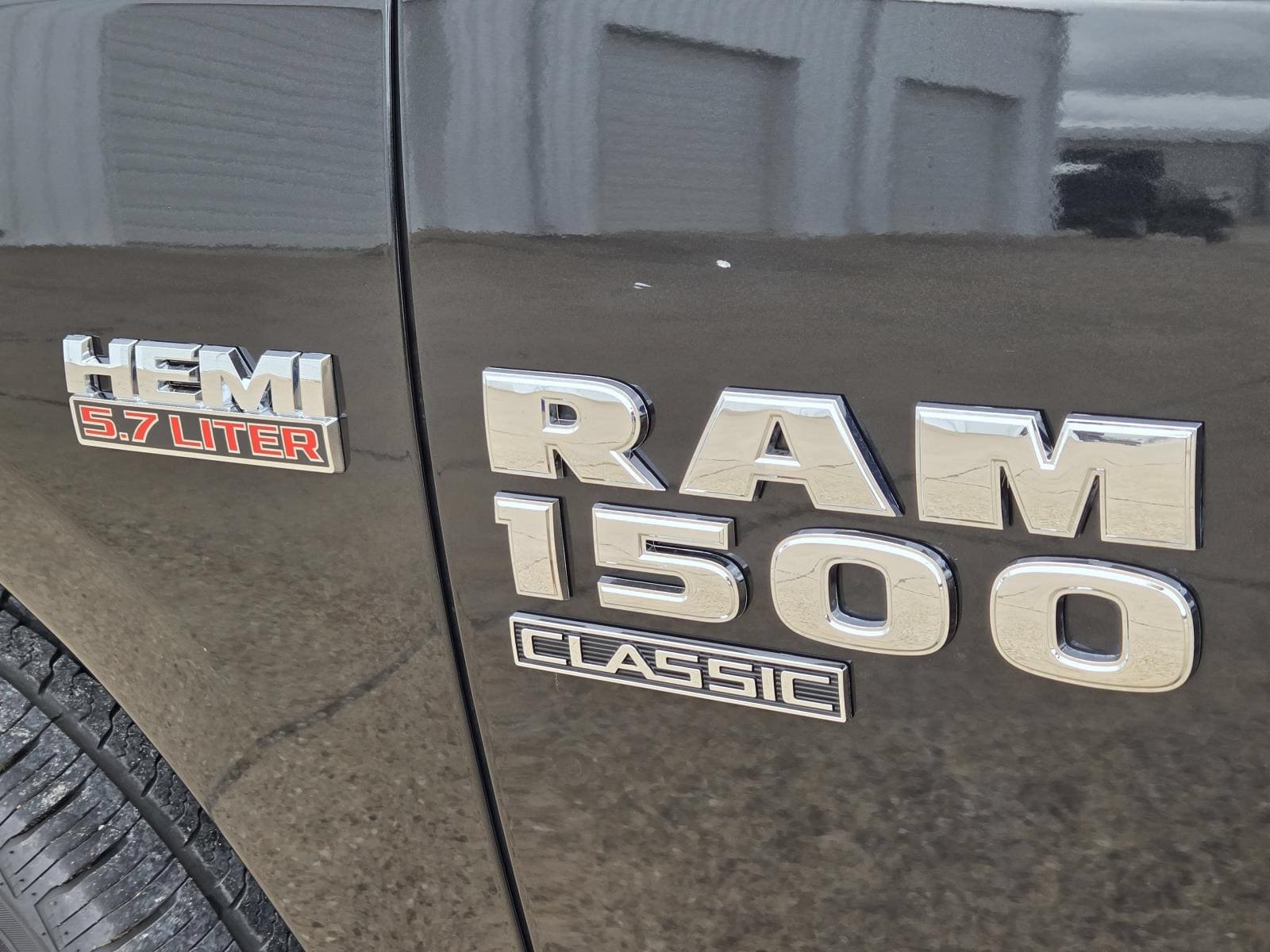 Used 2019 RAM 1500 Lone Star RWD image 11