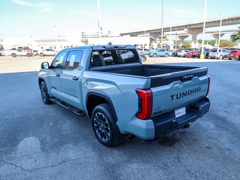 Used 2025 Toyota Tundra SR5 AWD/4WD image 10