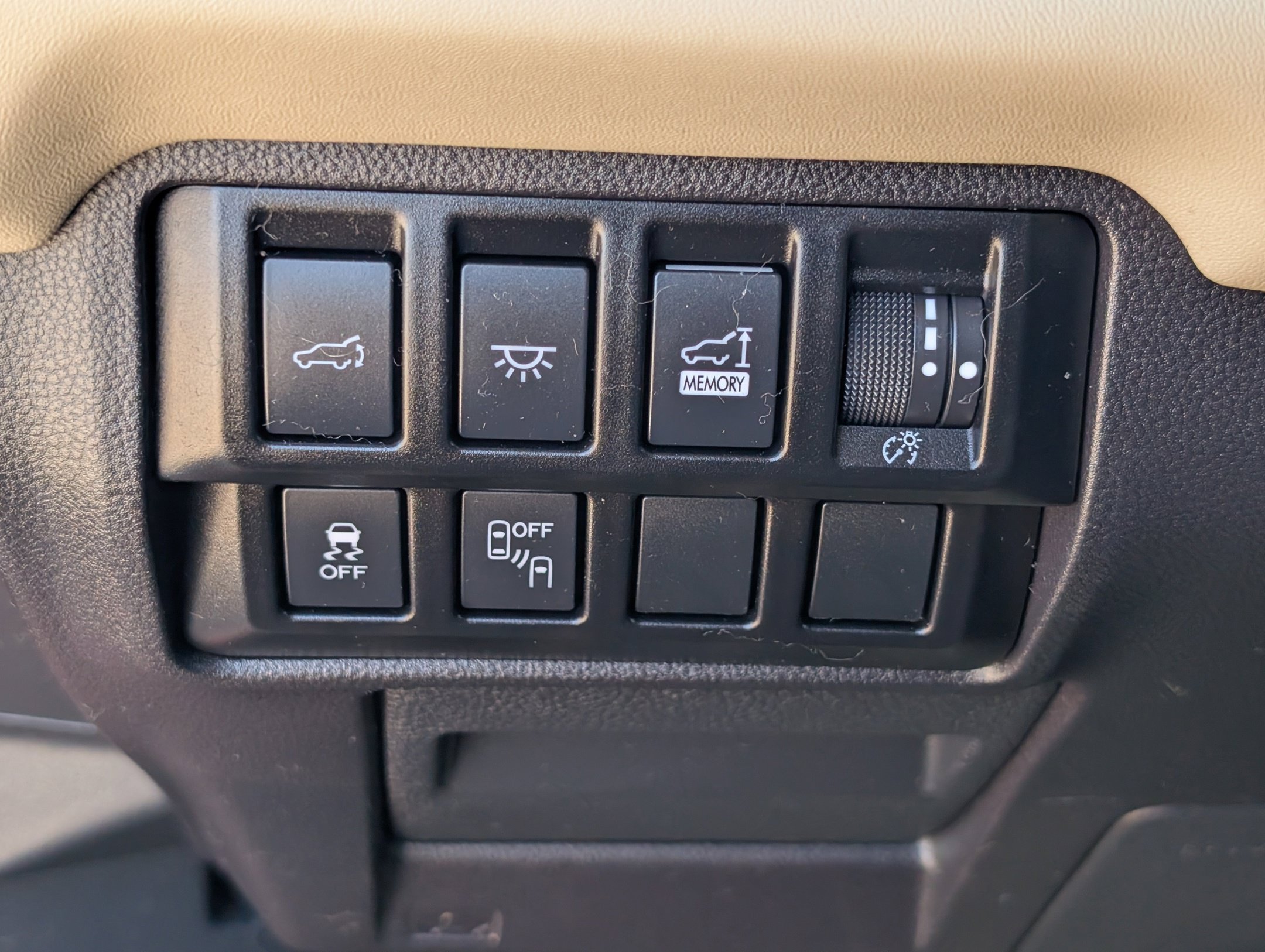 Used 2022 Subaru Ascent Limited w/ Technology Package AWD/4WD image 26